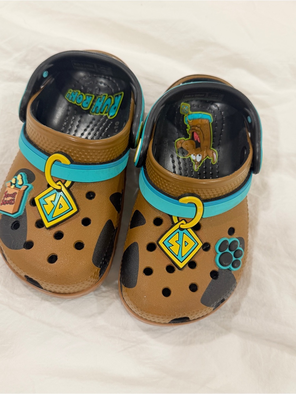 Crocs Scooby Doo Clogs Toddler Size C8